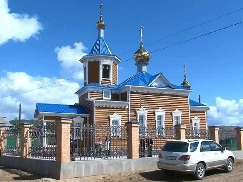 Церковь п. Татаурово.